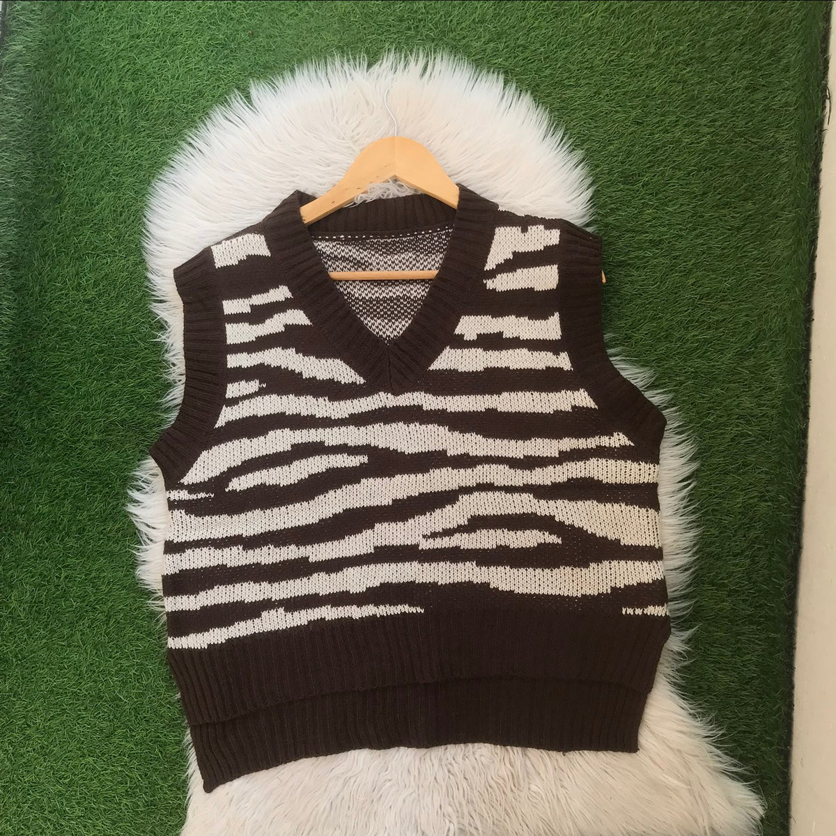 VEST