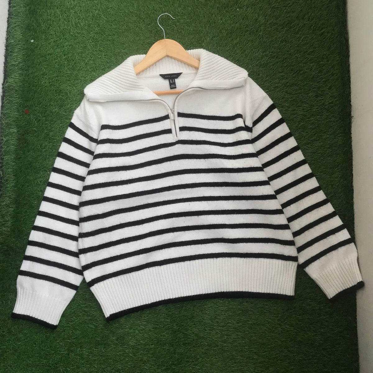 Newlook zipper sweater