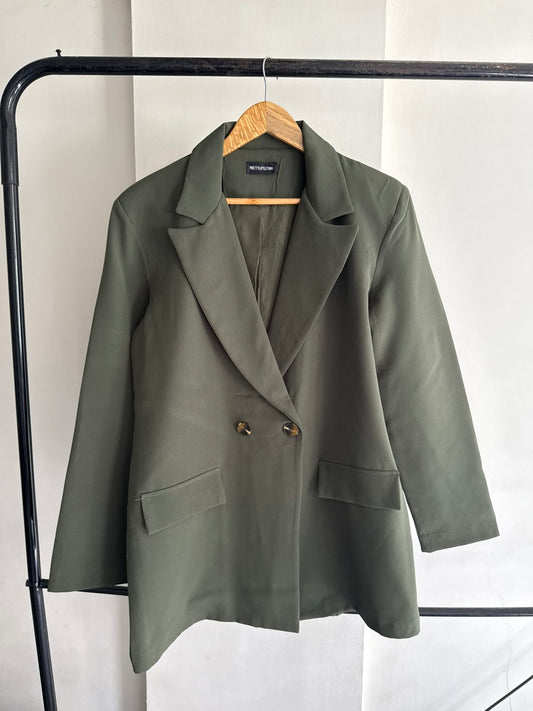 PRETTY LITTLE THINGS BLAZER