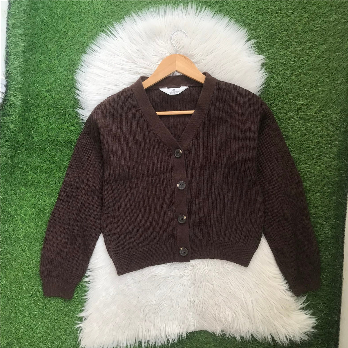 HnM sweater