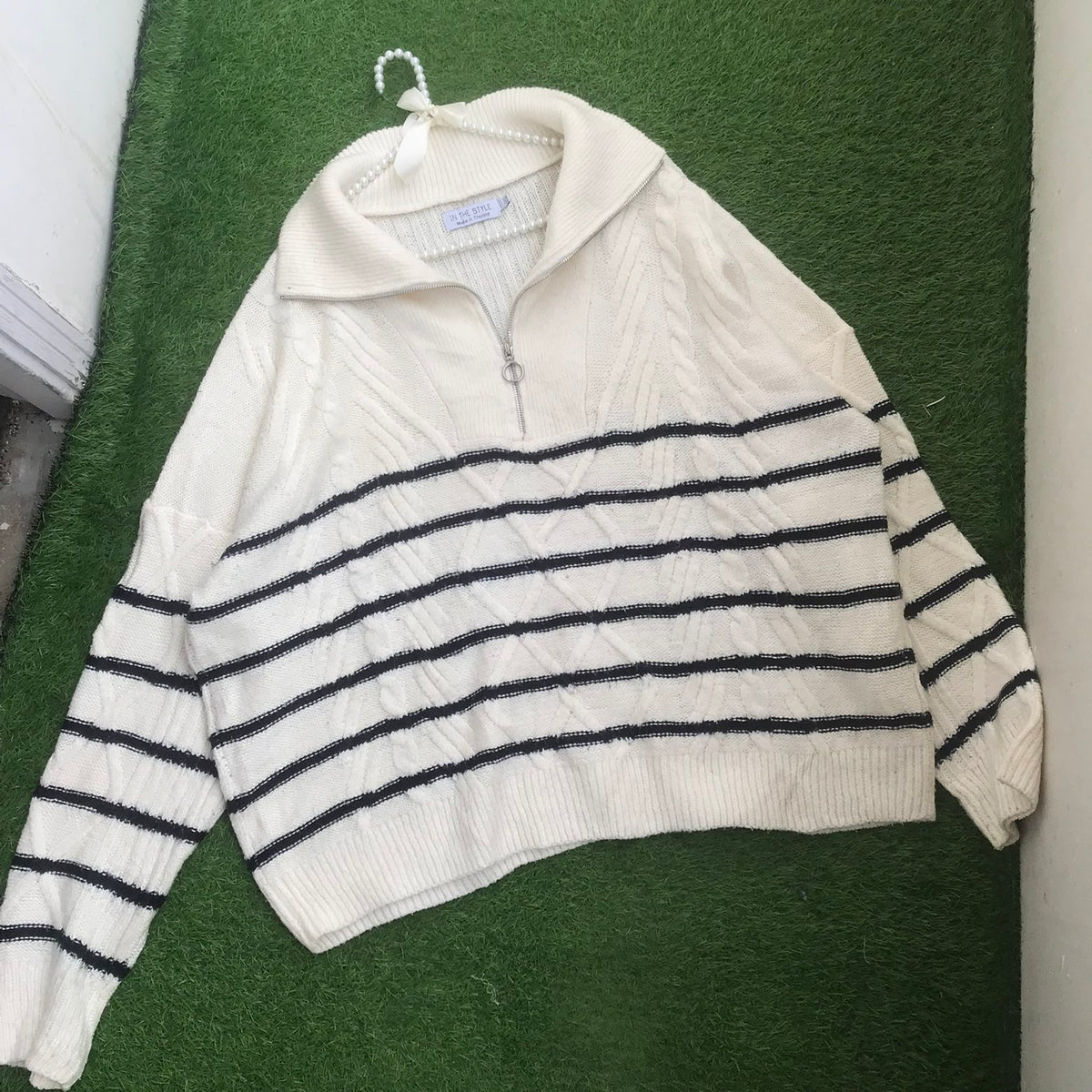 Zipper sweater