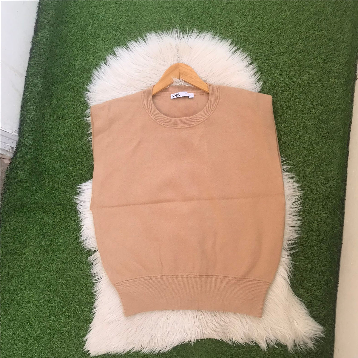 Zara Vest