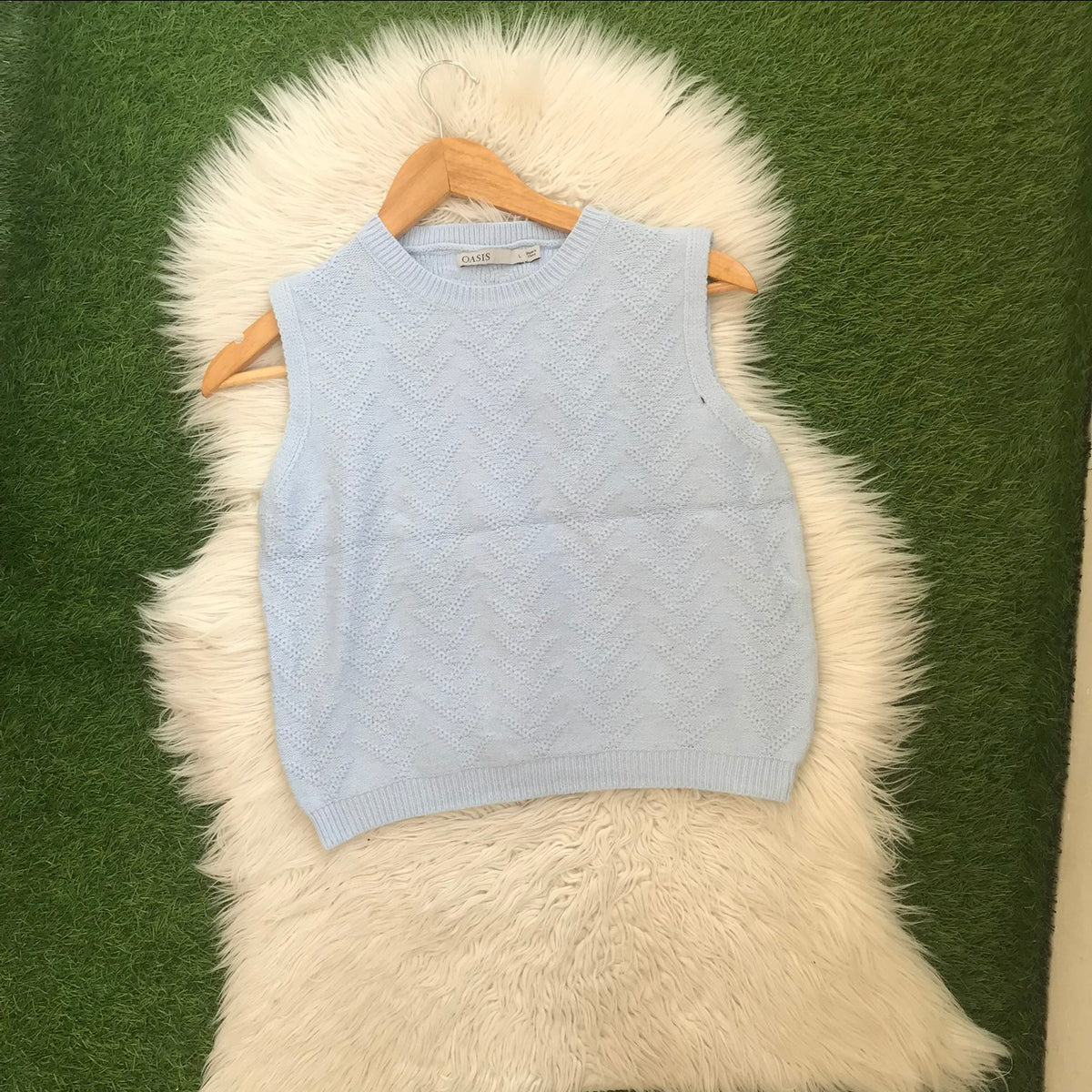 Vest sweater