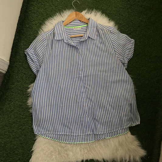 Button down