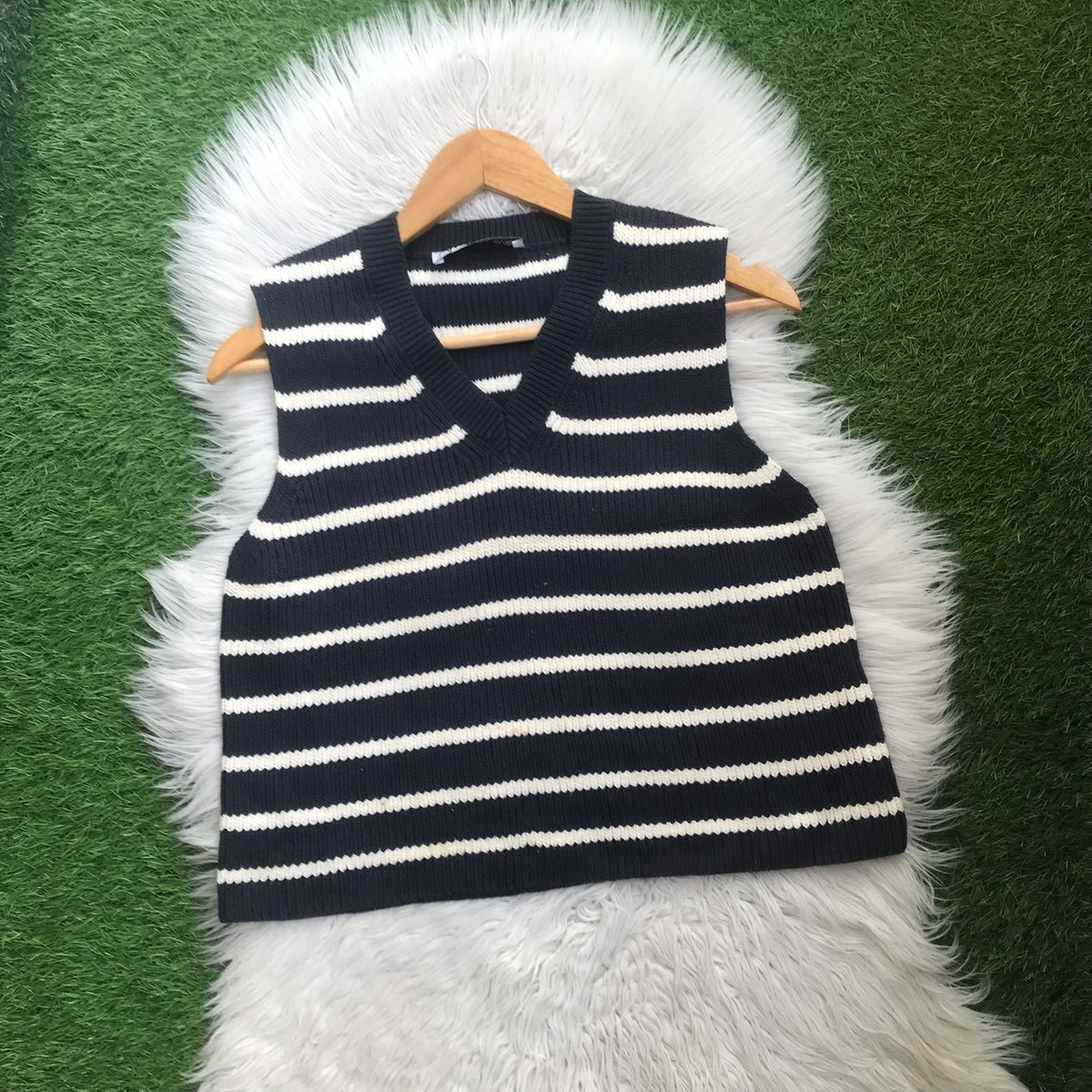 Zara vest